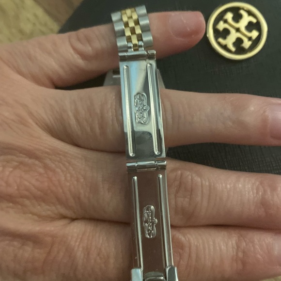 Women’s Datejust Rolex - Picture 9 of 10